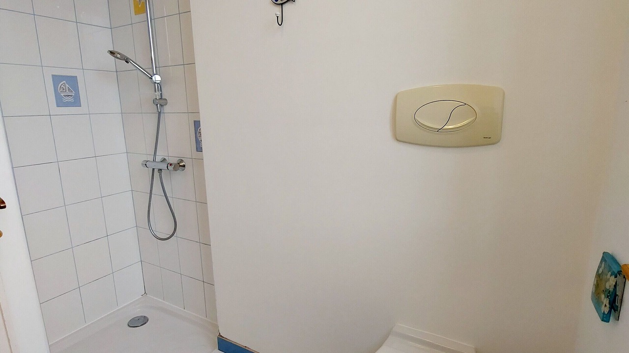 Photo of Bathroom in Carelles