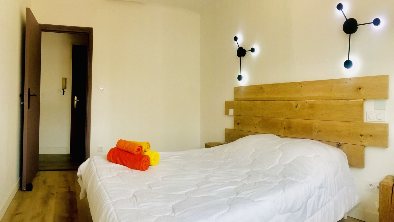 Photo of Bedroom in Les Platanes