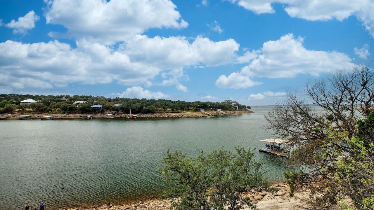 Photo of Others in Burnet