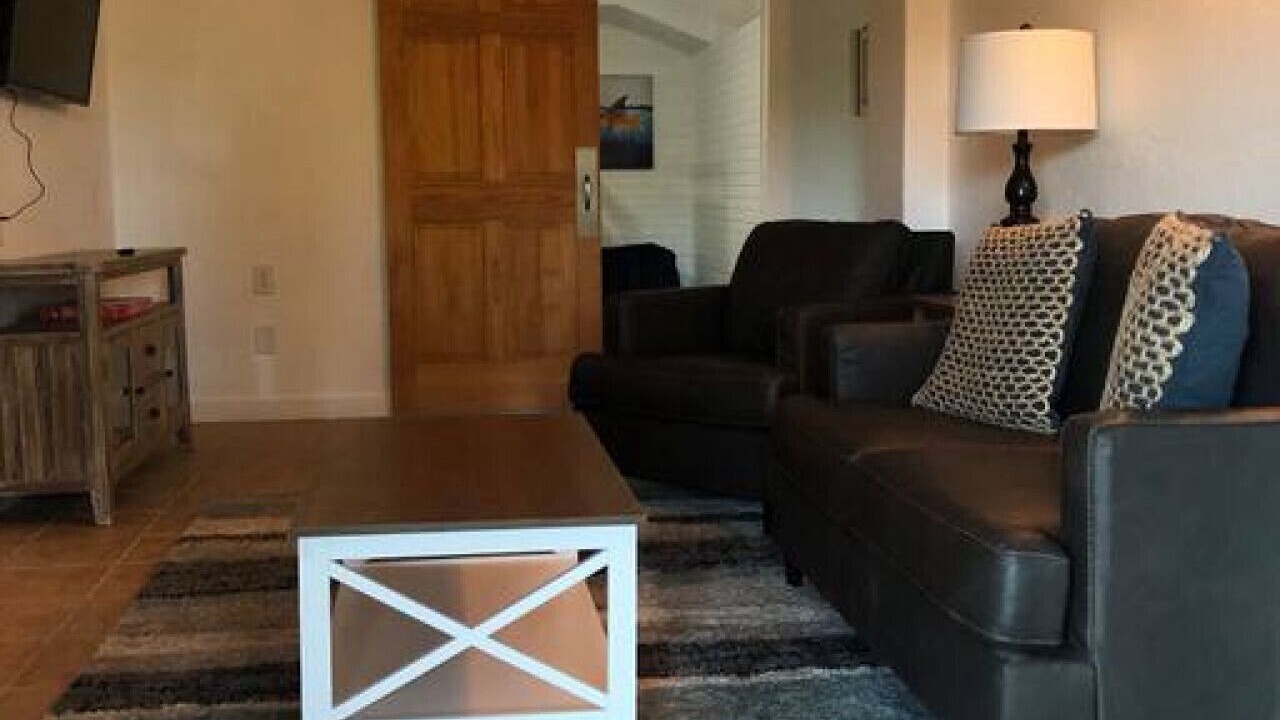 Photo of Livingroom in Eufaula