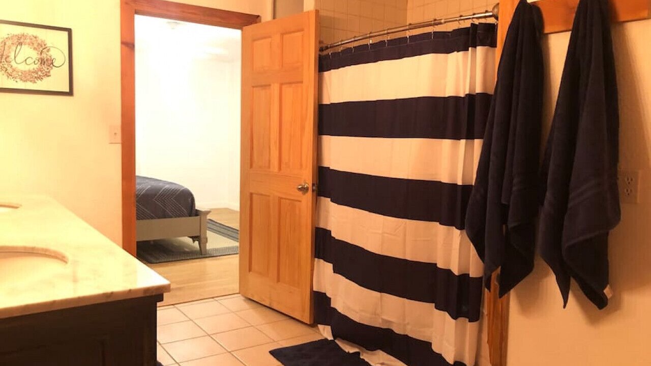 Photo of Bathroom in Eufaula