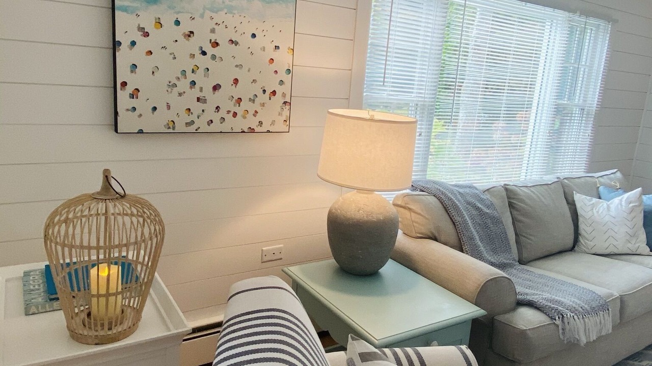 Photo of Livingroom in Chatham