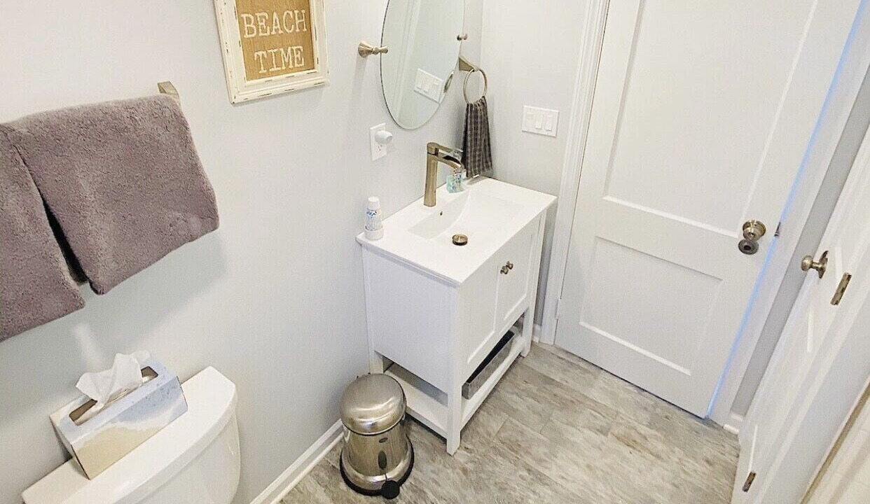 Photo of Bathroom in Cutchogue