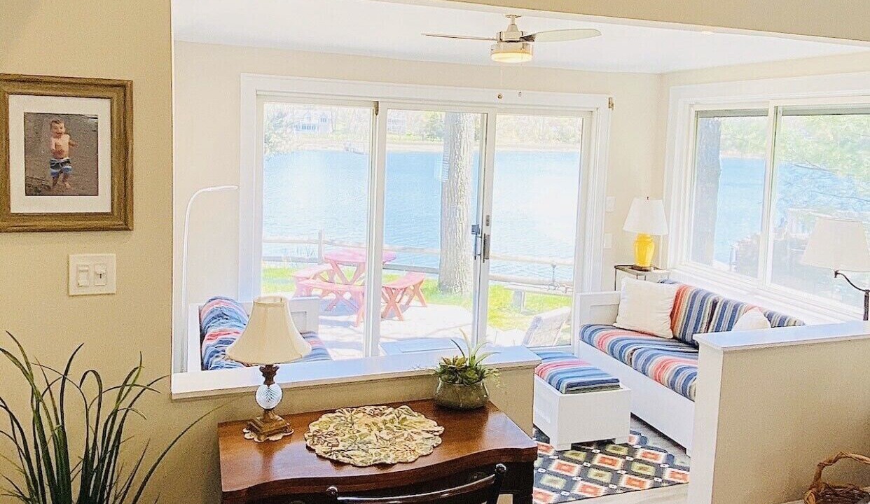 Photo of Livingroom in Cutchogue