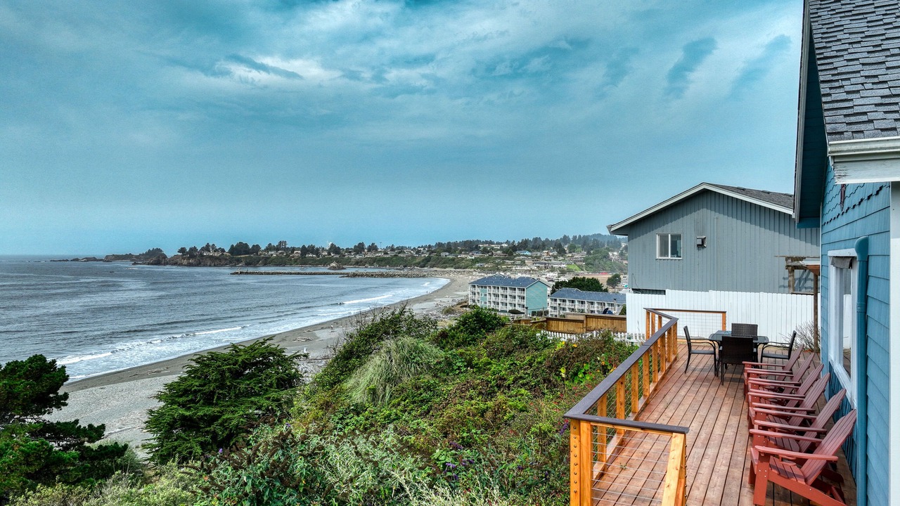 Photo of Patio Balcony in Harbor