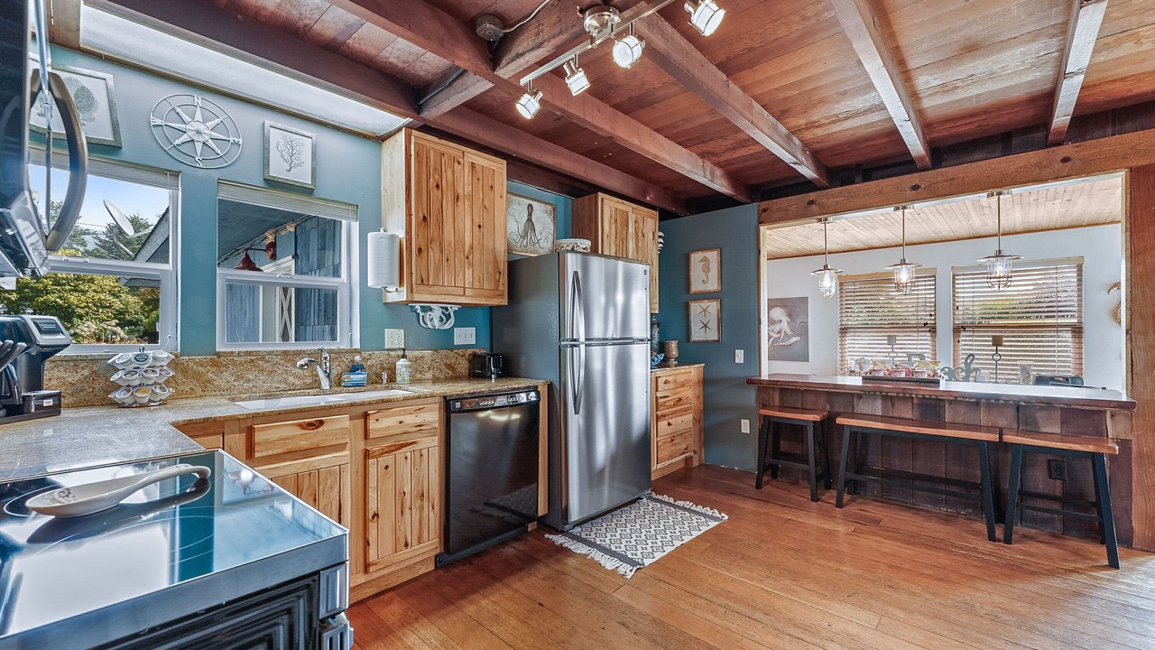 Photo of Kitchen in Harbor