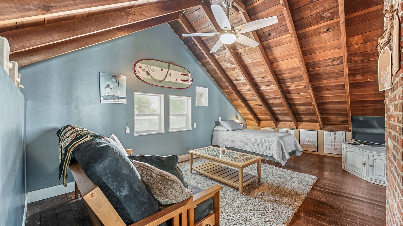 Photo of Bedroom in Harbor