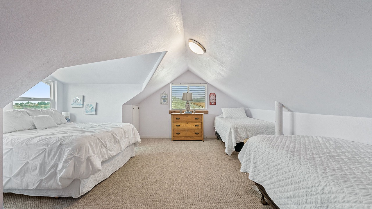 Photo of Bedroom in Harbor
