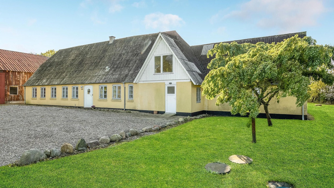 Photo of Others in Skovbyballe