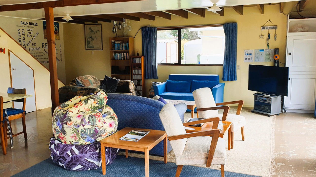 Photo of Others in Opito Bay