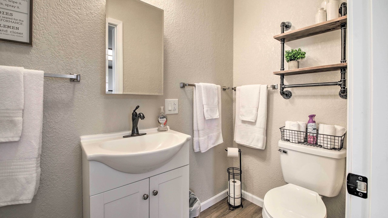 Photo of Bathroom in Ste Genevieve