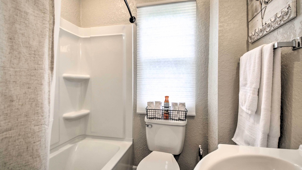 Photo of Bathroom in Ste Genevieve