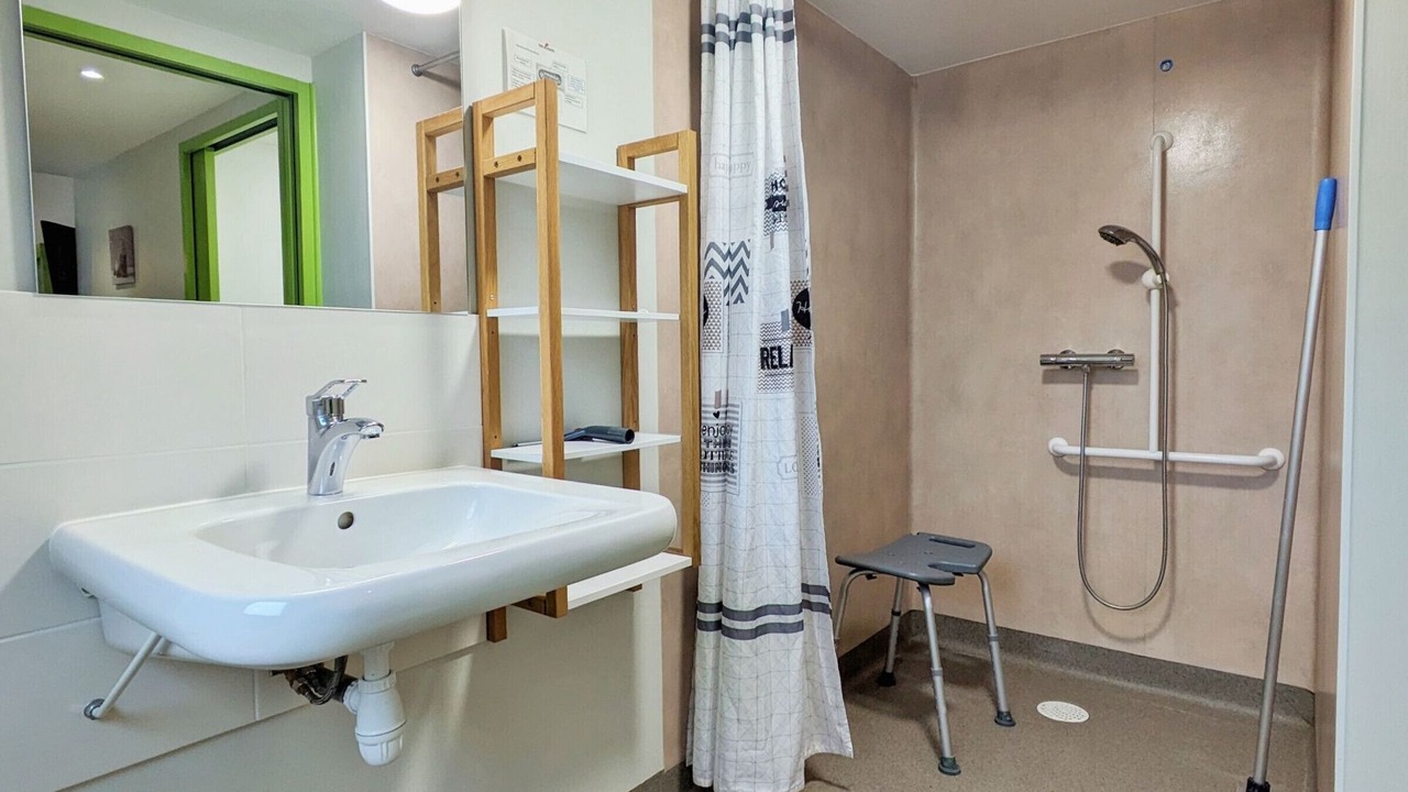 Photo of Bathroom in Villiers-Charlemagne