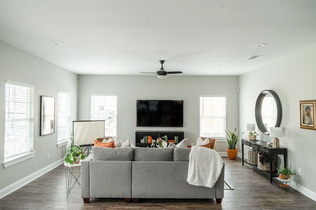 Photo of Livingroom in Brazos