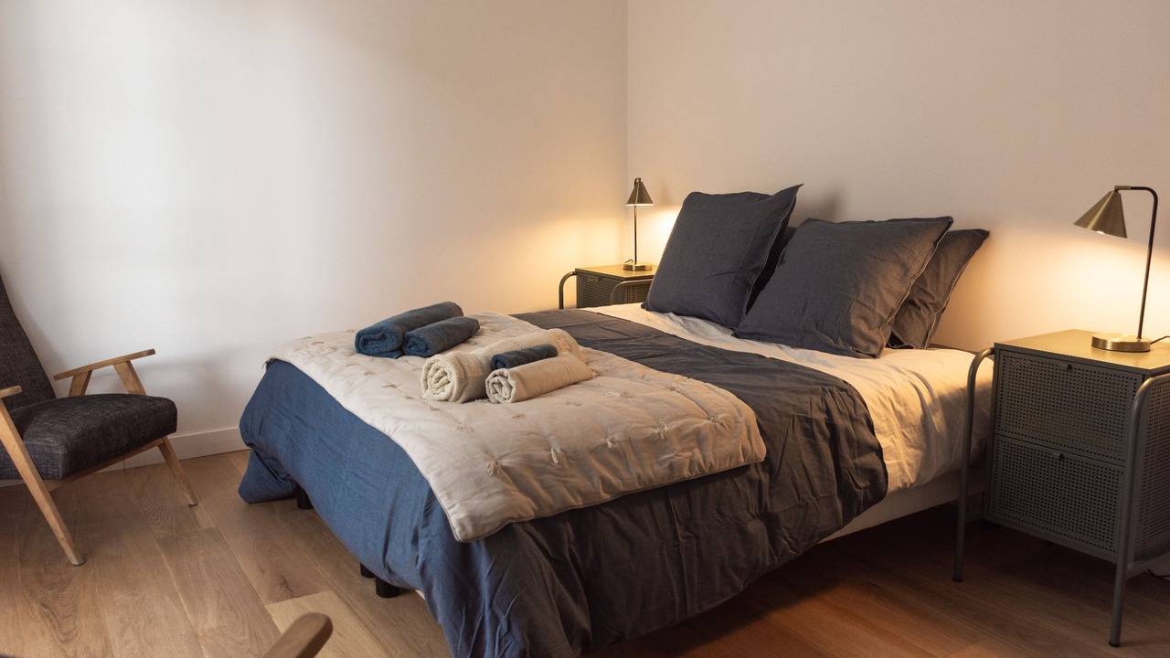 Photo of Bedroom in Downtown Angers