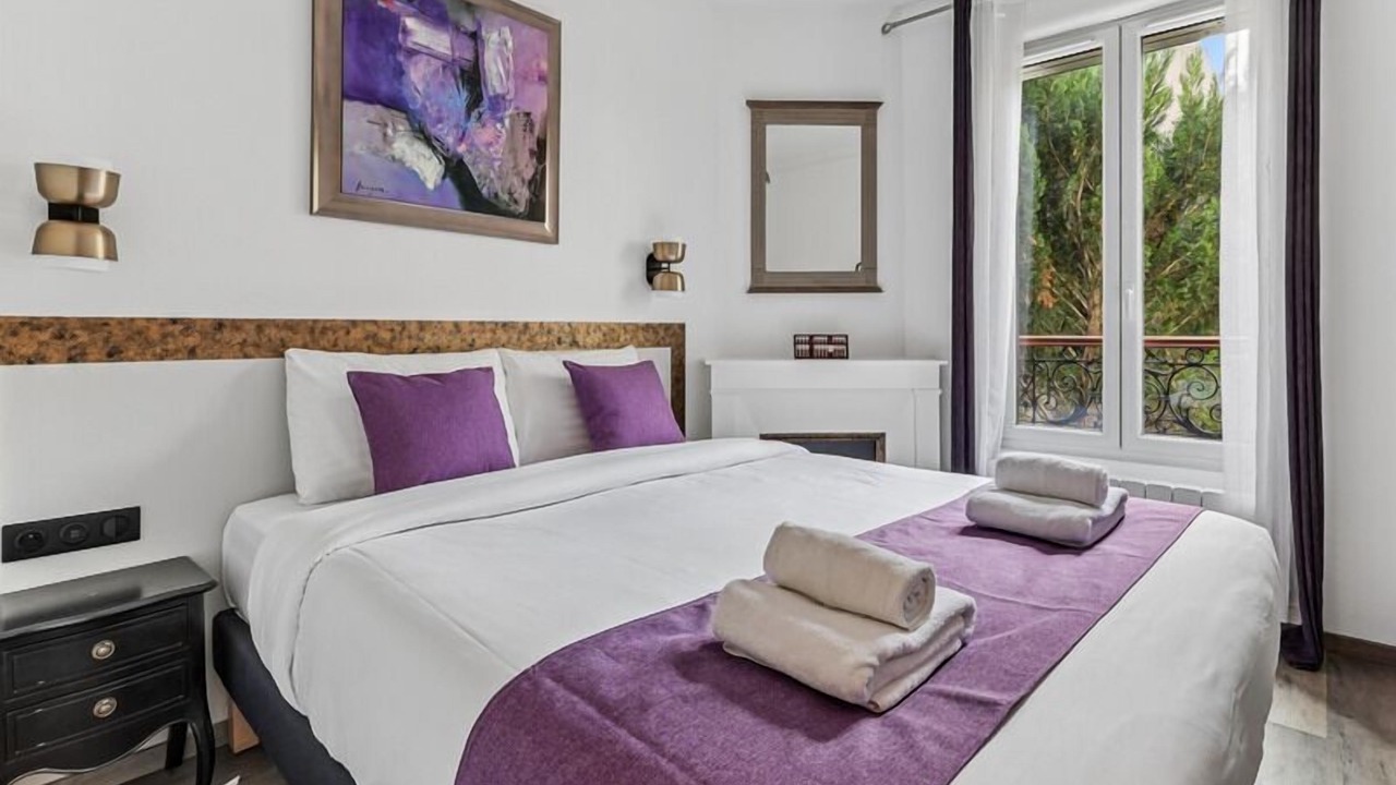 Photo of Bedroom in Bagnolet