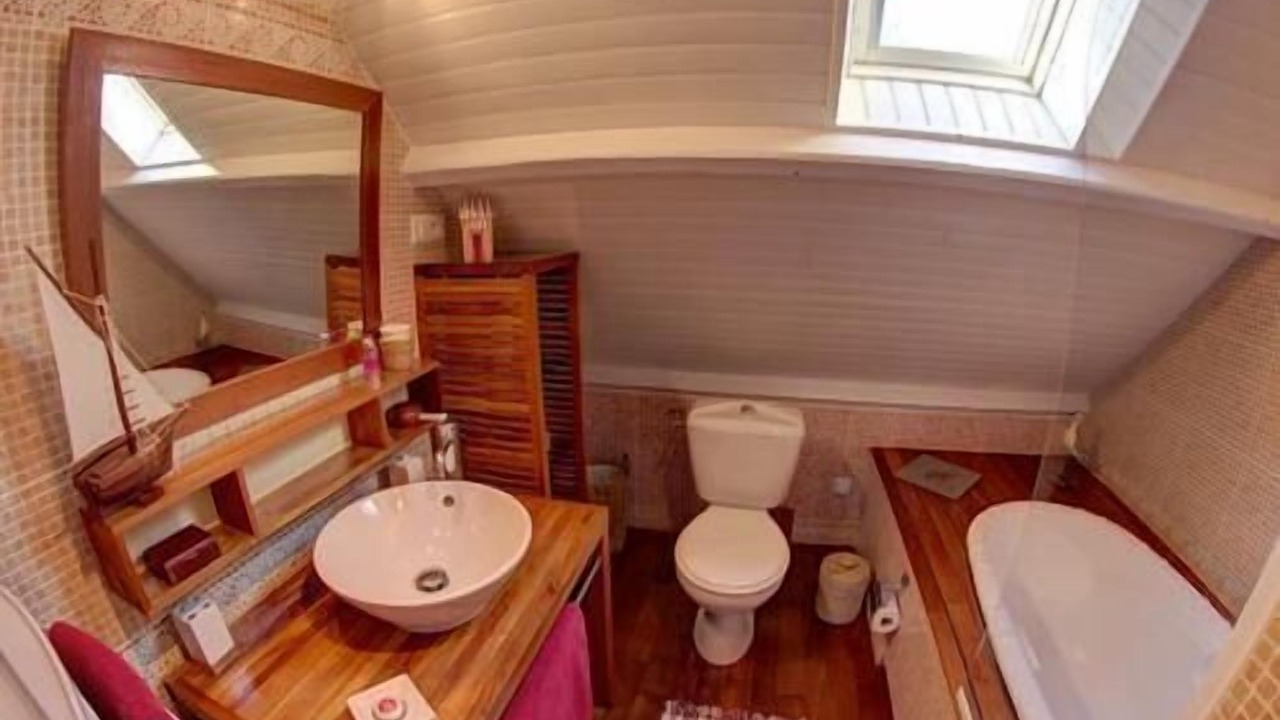 Photo of Bathroom in La Turballe