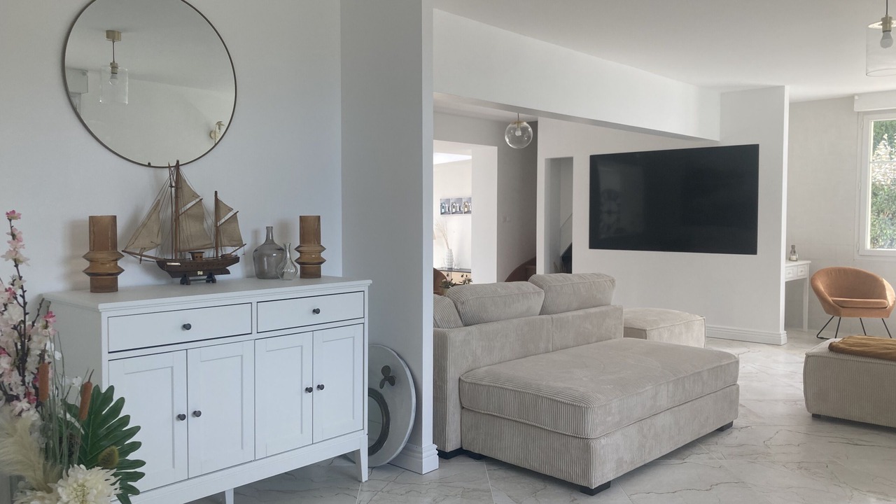 Photo of Livingroom in Dieppe