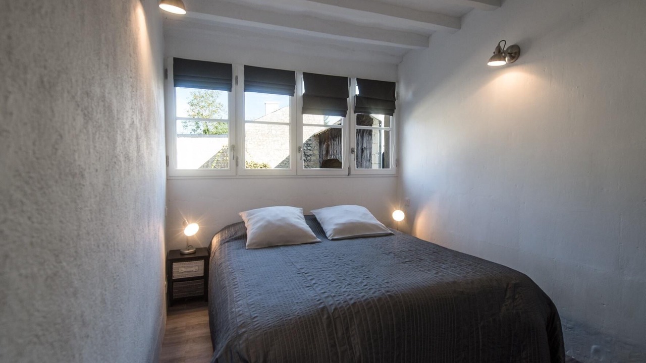 Photo of Bedroom in Rou-Marson
