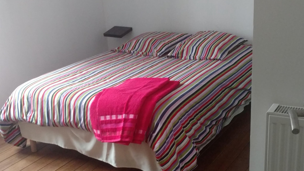 Photo of Bedroom in La Rochelle City Centre