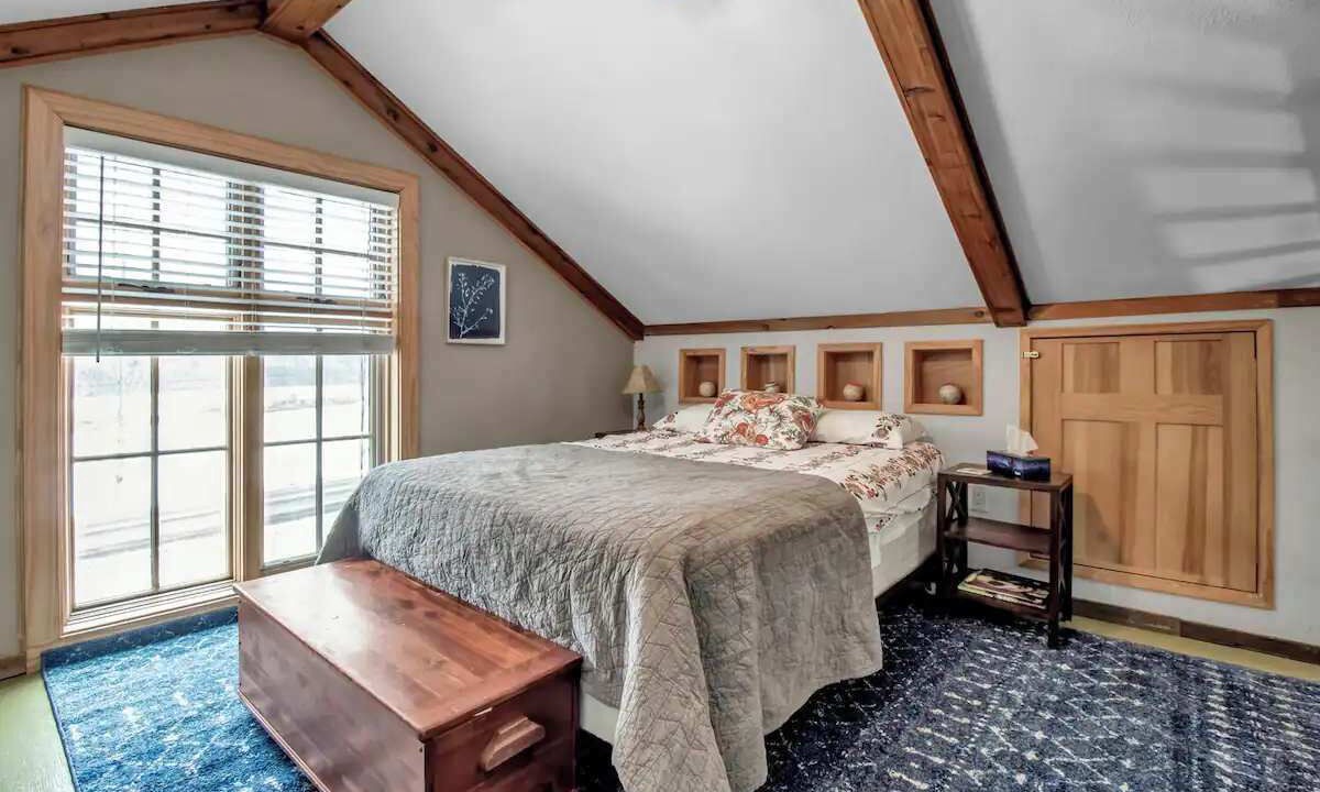 Photo of Bedroom in Great Valley