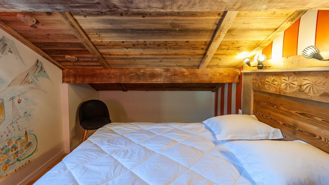 Photo of Bedroom in Saint-Marcel