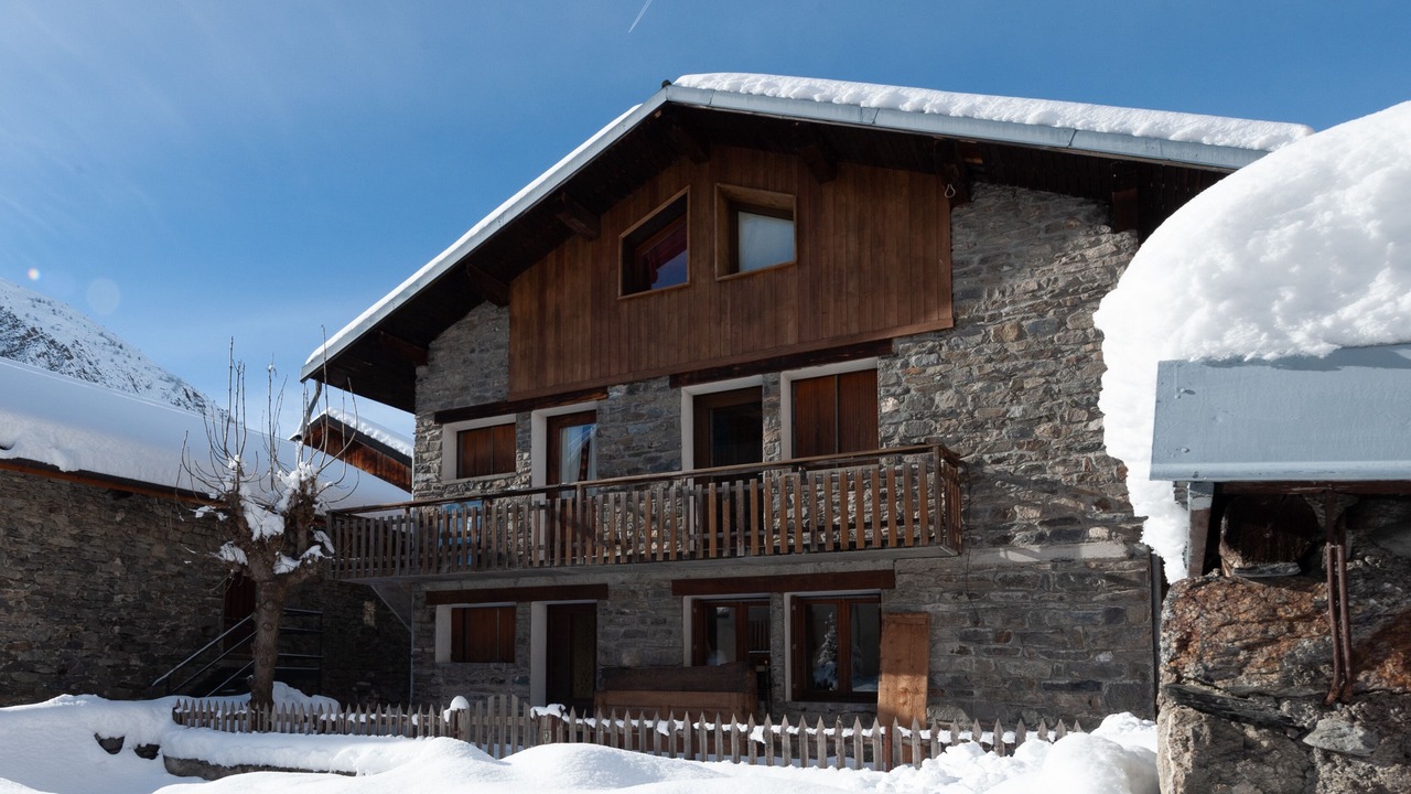 Photo of Outdoor in Saint-Marcel