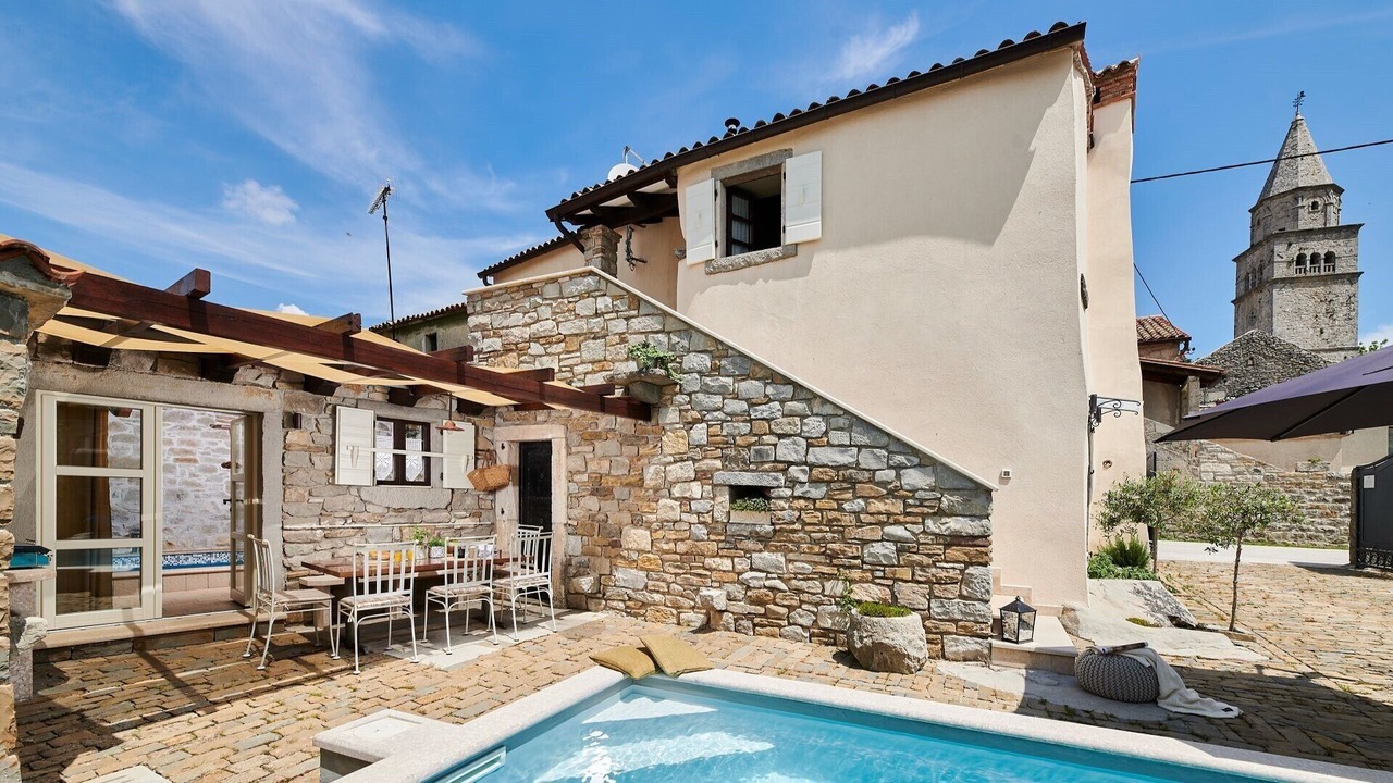 Photo of Outdoor in Gracisce