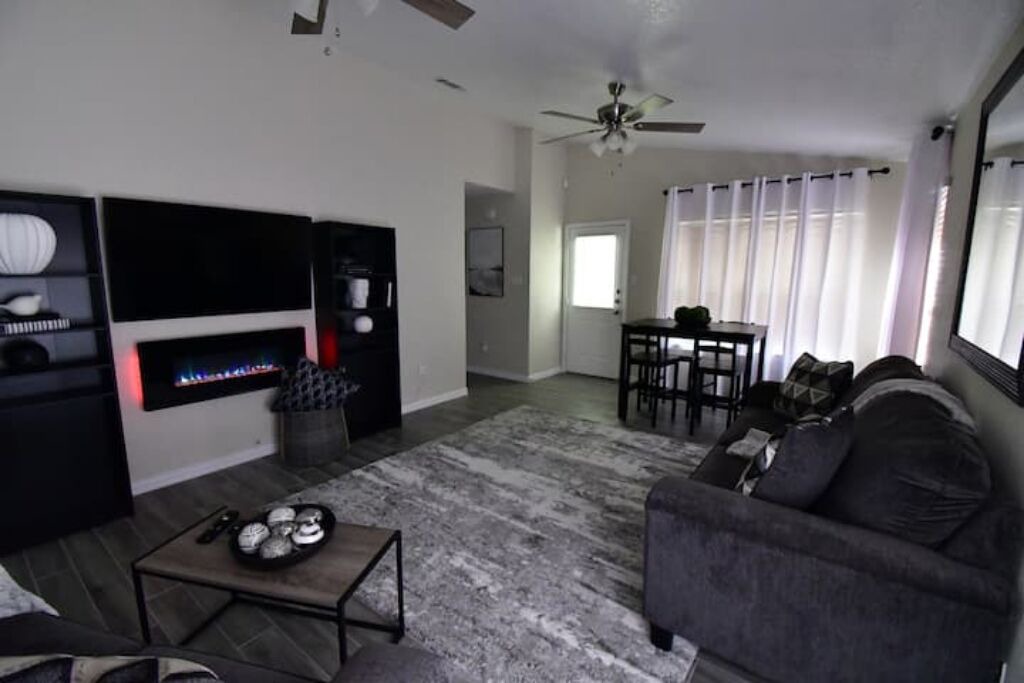 Photo of Livingroom in Killeen