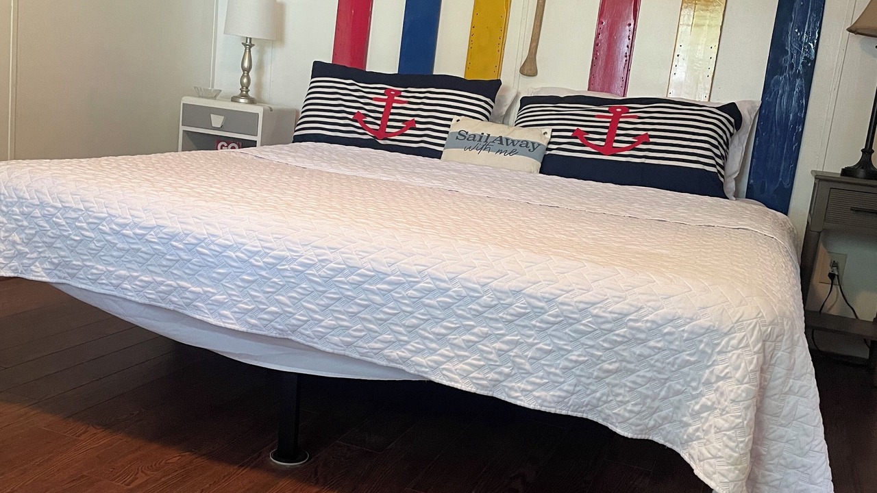 Photo of Bedroom in Springville