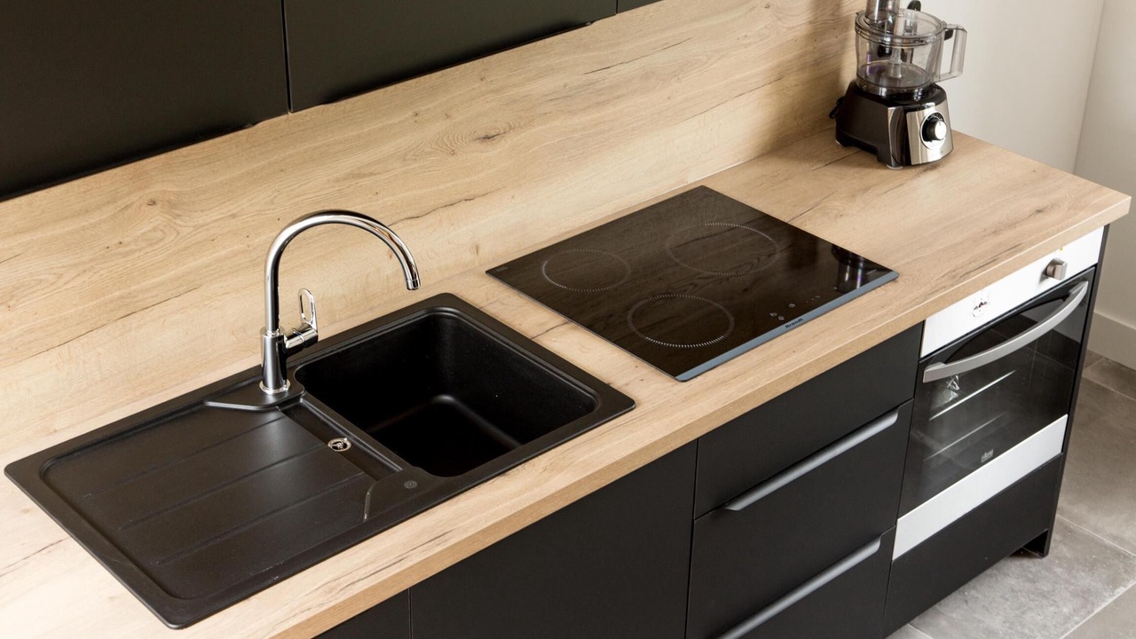 Photo of Kitchen in La Chapelle-d'Armentieres