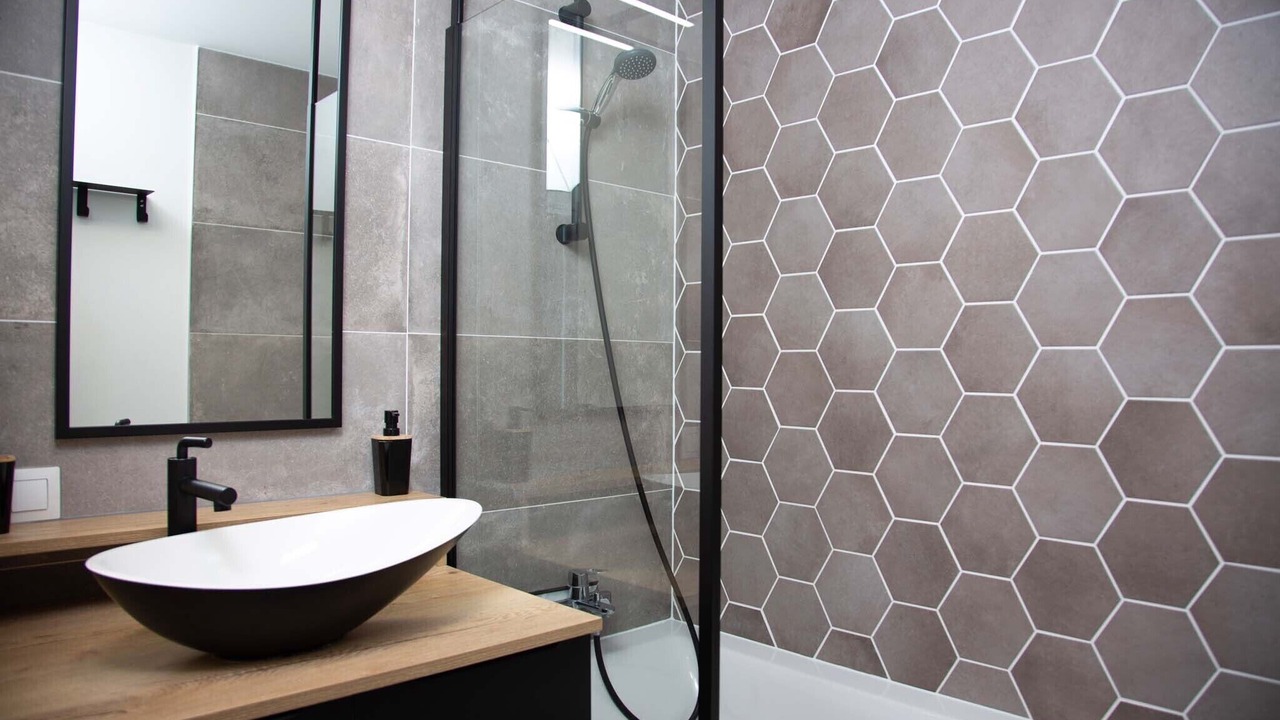 Photo of Bathroom in La Chapelle-d'Armentieres