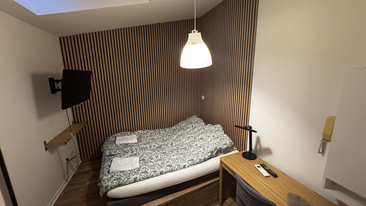 Photo of Bedroom in Leon Blum - Bon Coin
