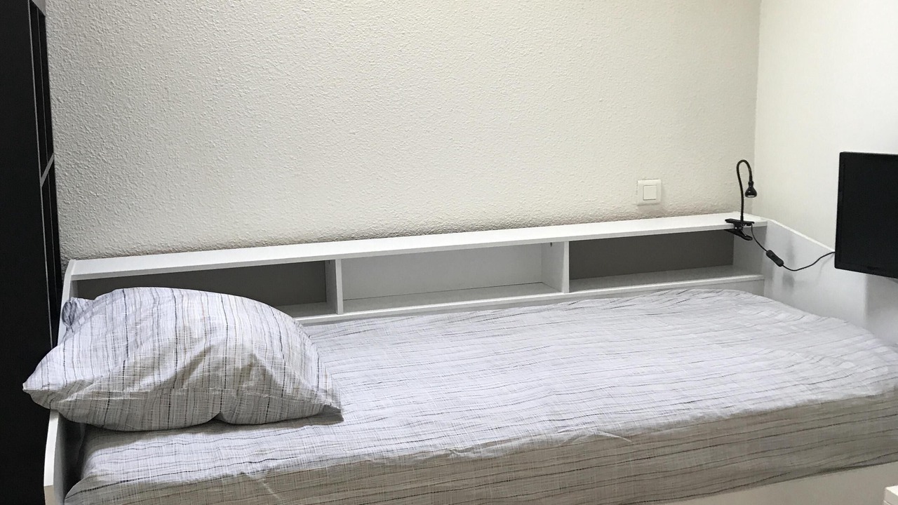Photo of Bedroom in Leon Blum - Bon Coin