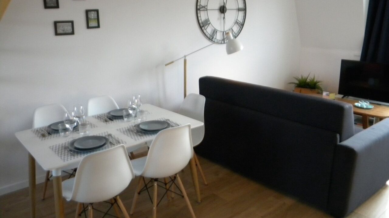 Photo of Others in Fives