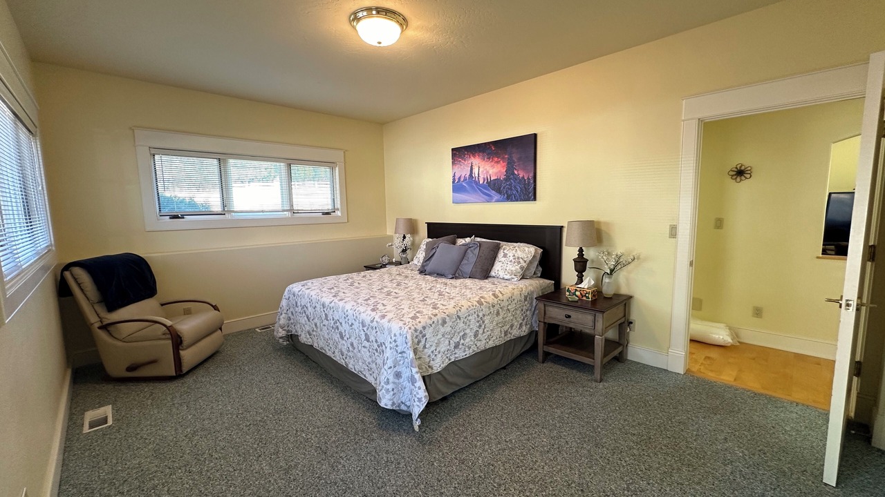 Photo of Bedroom in Missoula