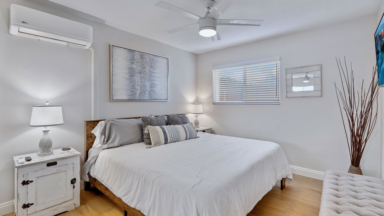 Photo of Bedroom in Crown Point