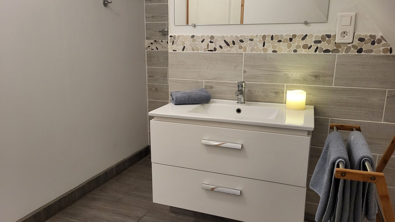 Photo of Bathroom in Ambleteuse