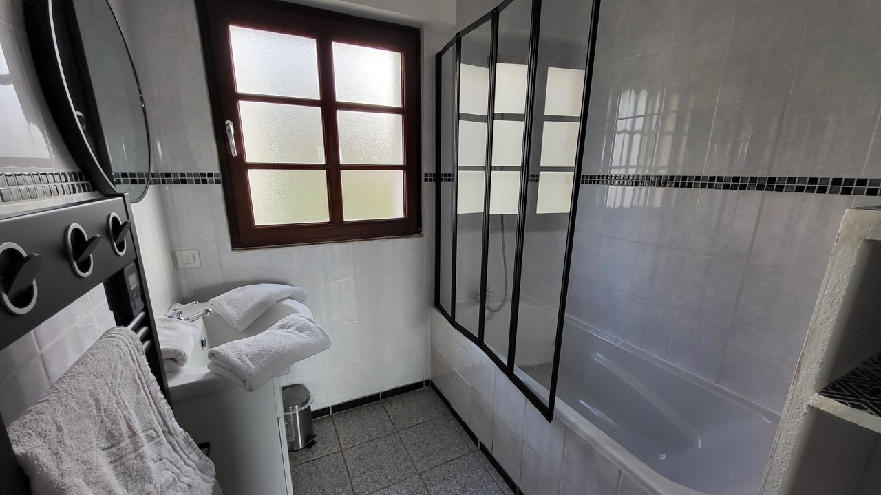 Photo of Bathroom in Ambleteuse