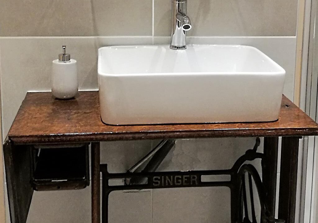 Photo of Bathroom in Montolieu