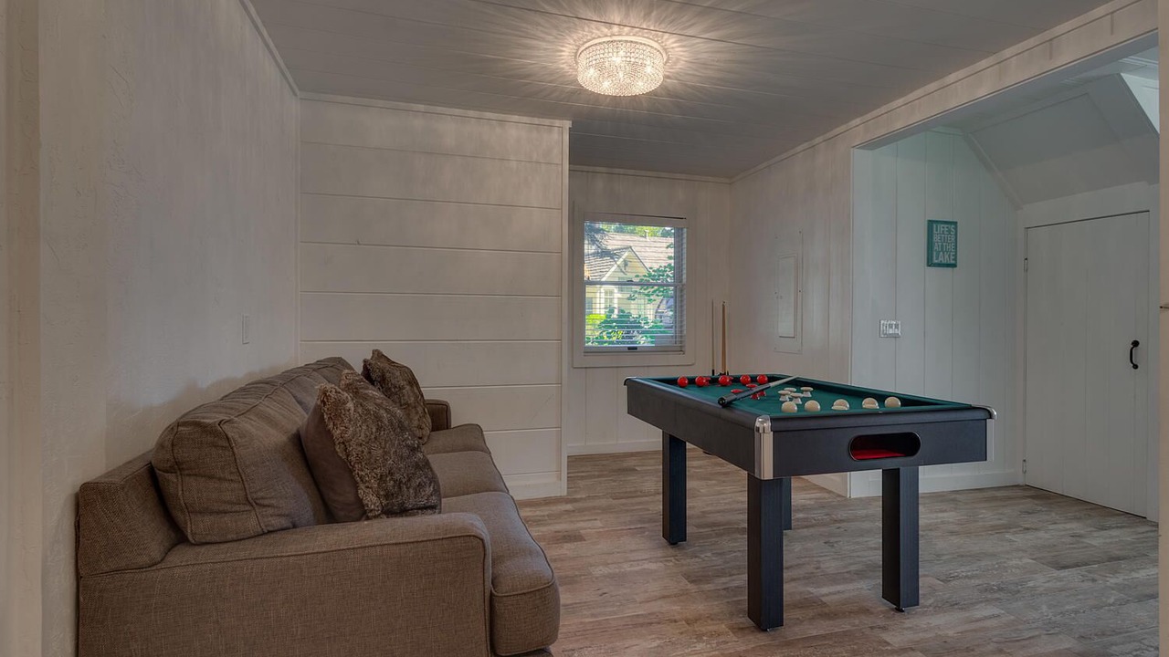 Photo of Bedroom in Tahoe Pines