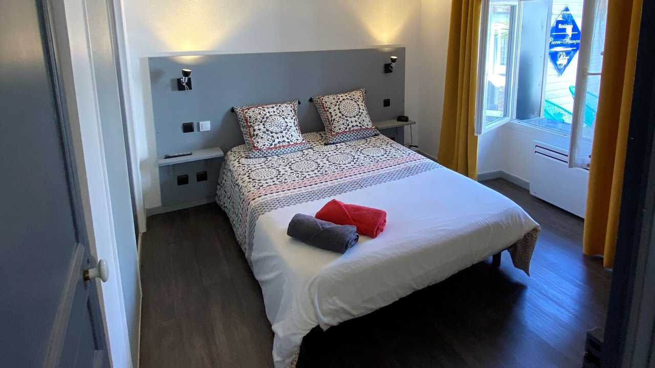 Photo of Bedroom in La Roche-sur-Yon