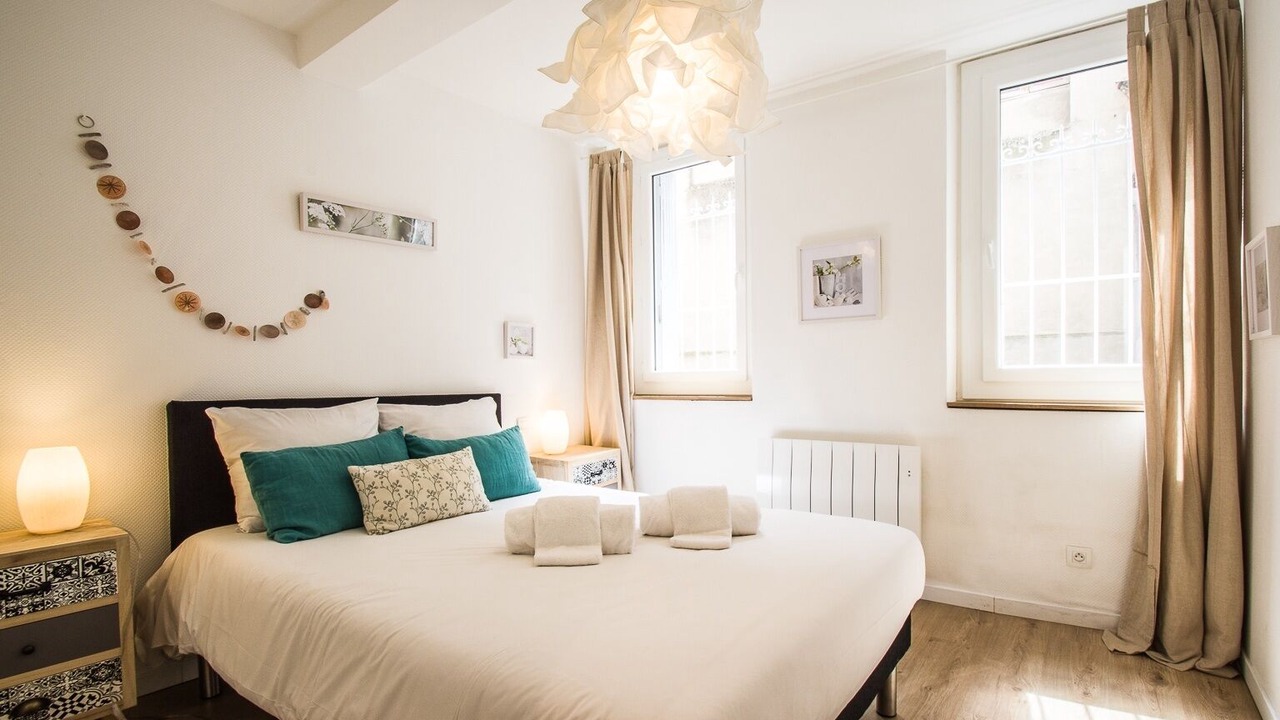 Photo of Bedroom in Saint-Etienne