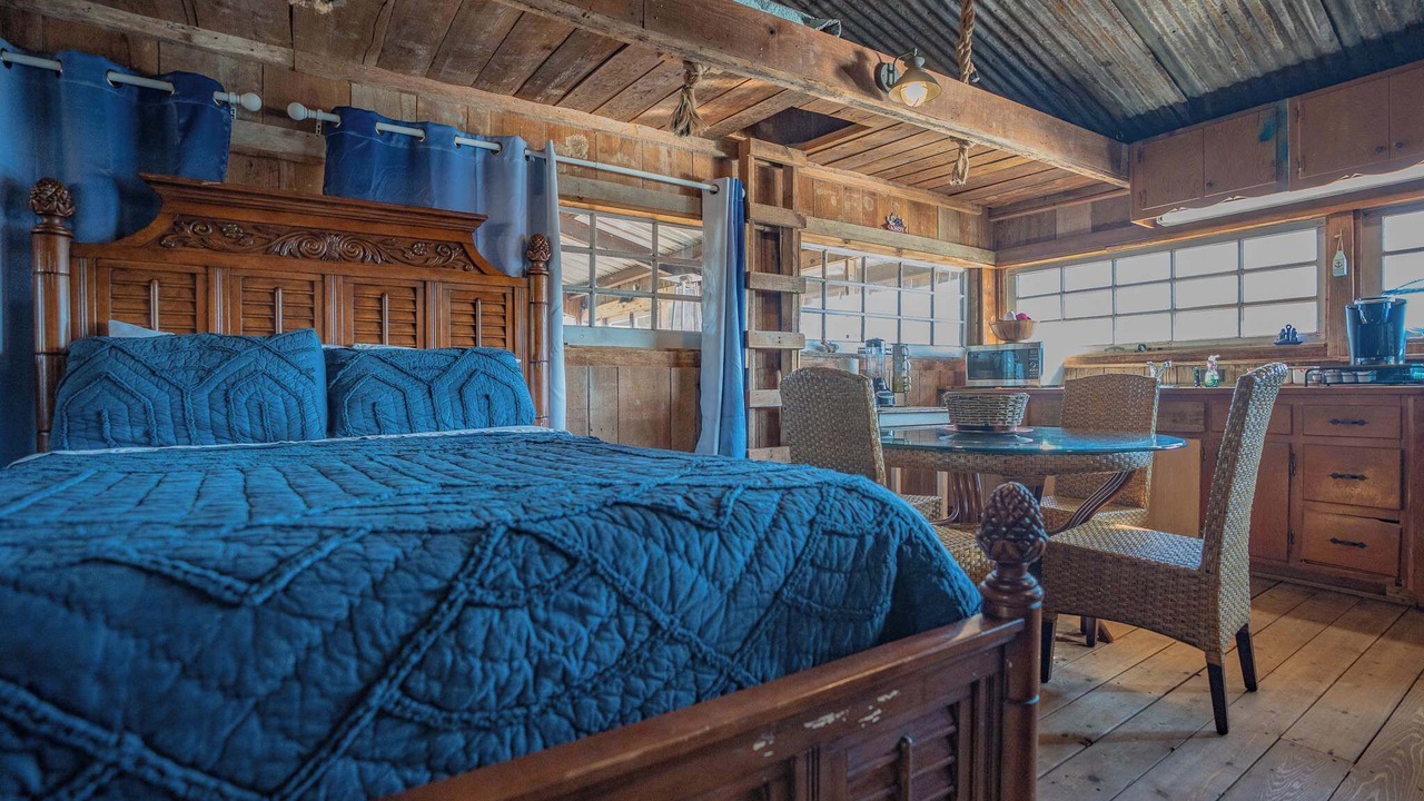 Photo of Bedroom in Satin