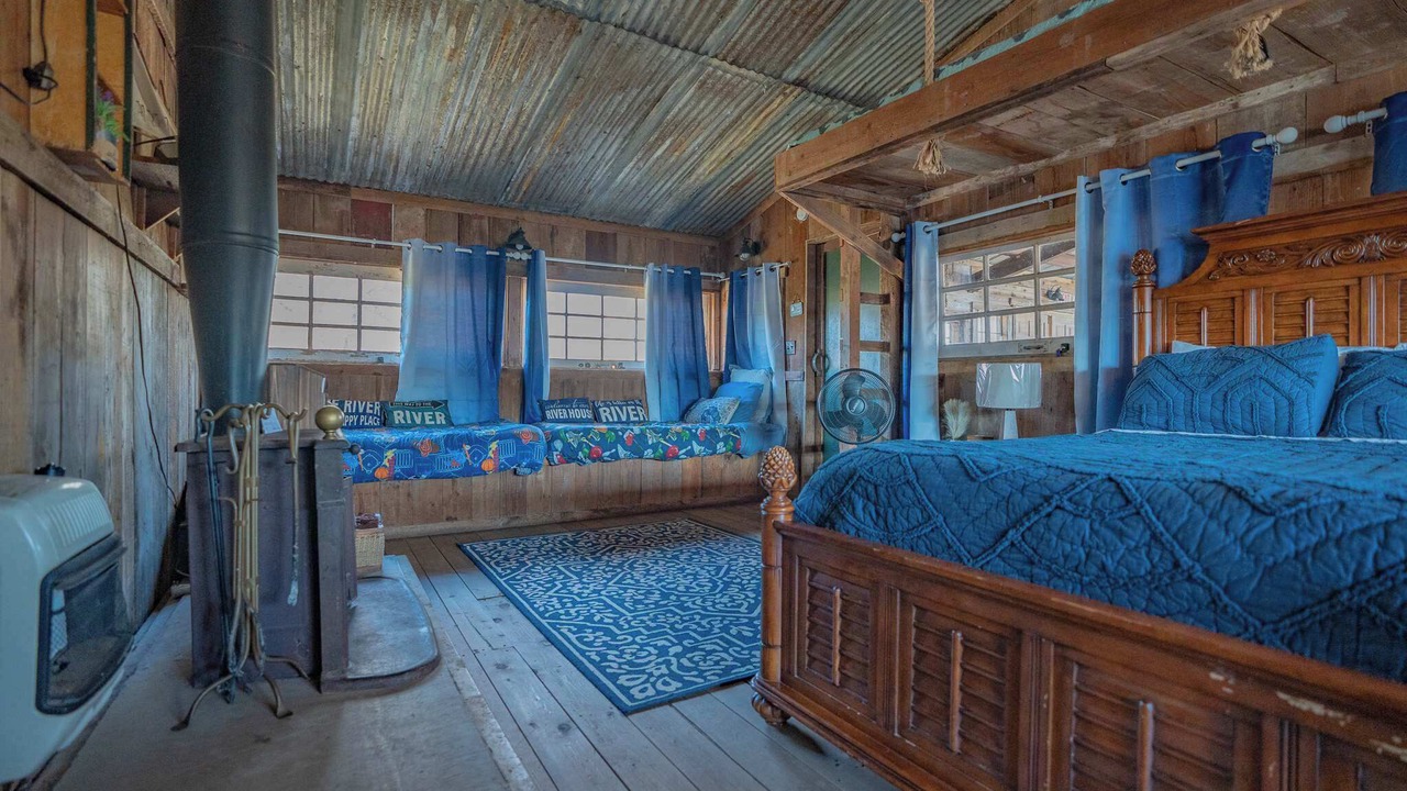 Photo of Bedroom in Satin