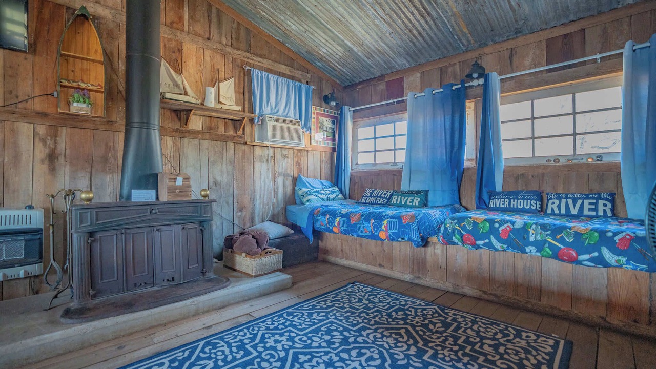 Photo of Bedroom in Satin