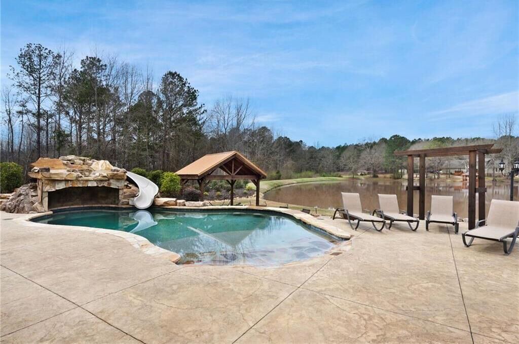 Photo of Outdoor in Farmington