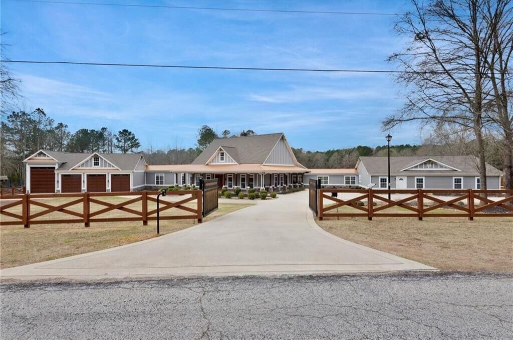 Photo of Outdoor in Farmington