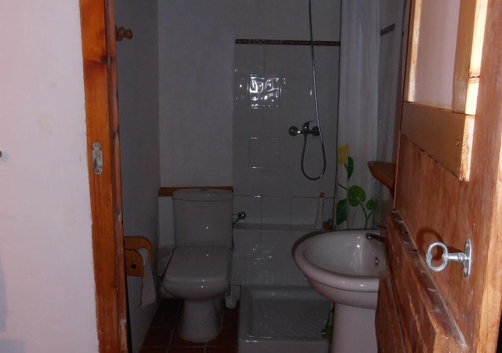 Photo of Bathroom in Ejulve
