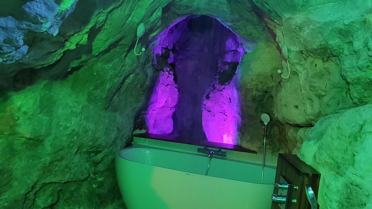 Photo of Others in Domme